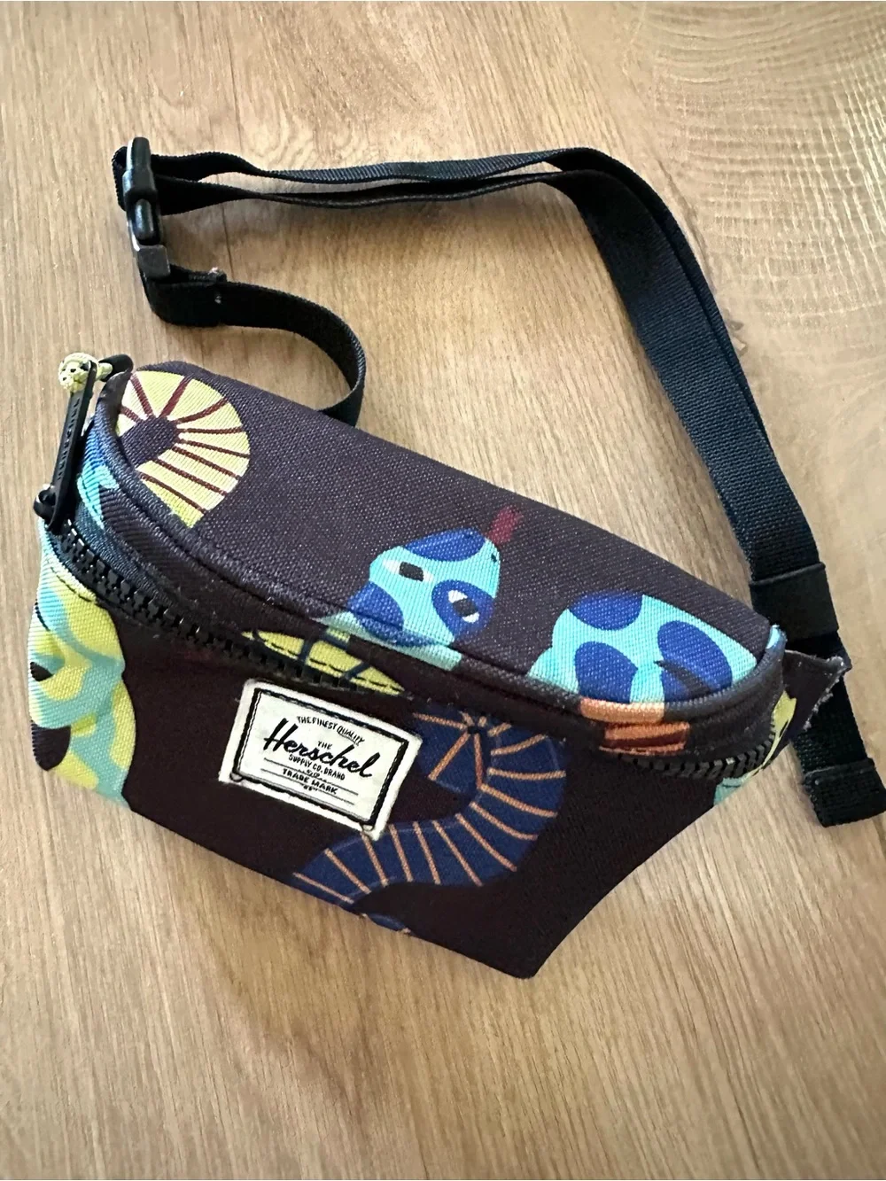 Herschel Printed Essential Waist Bag